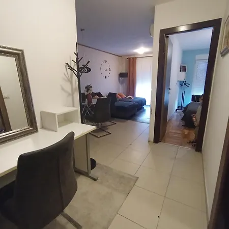 Marmi Διαμέρισμα *